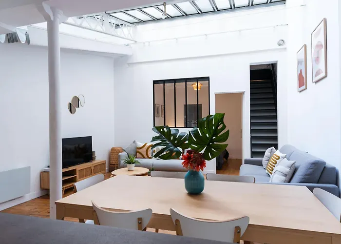 Loft House 2 Bedroom Bastille Ac By Lcc Agency