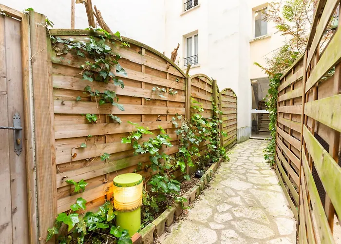 Studio Montonnerre Avec Terrasse Proche Necker Et Montparnasse