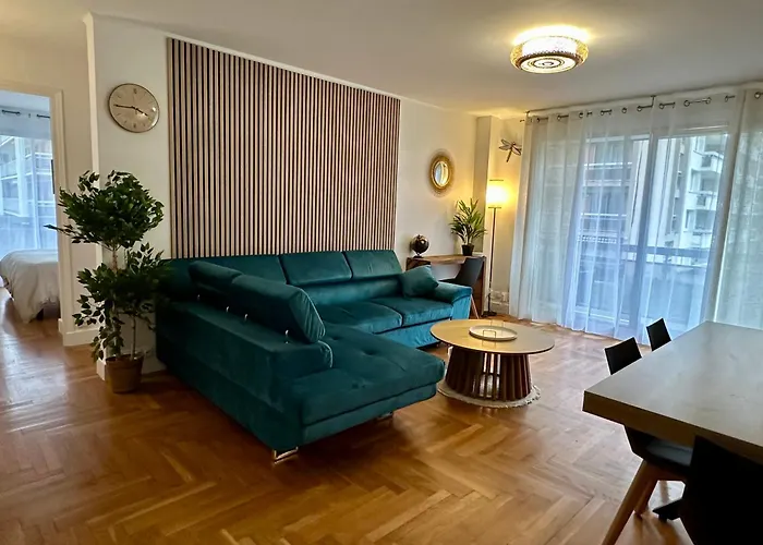 Appartement 5 Personnes Leon Frot Paris