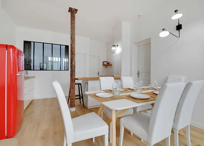Loft D\'Exception Pour 6 Personnes - Voltaire 11E