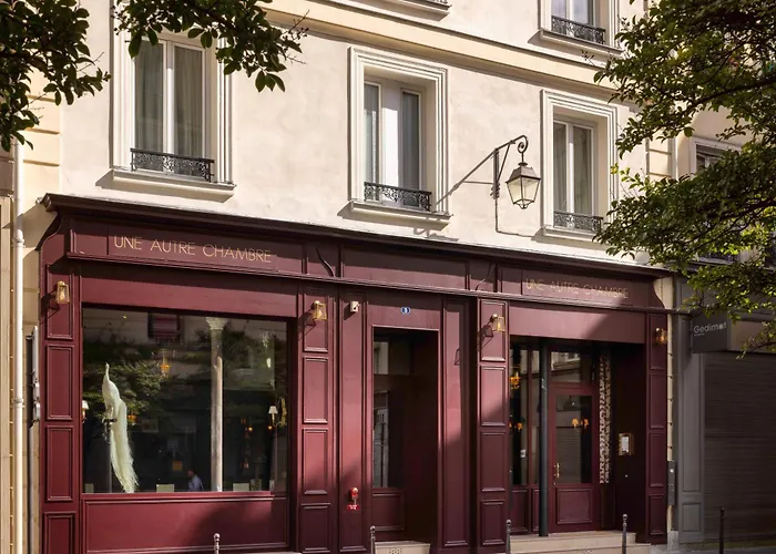 Une Autre Chambre