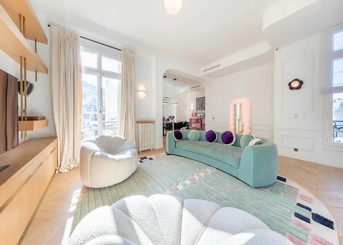 Exceptional 3Bd - Trocadero Victor Hugo