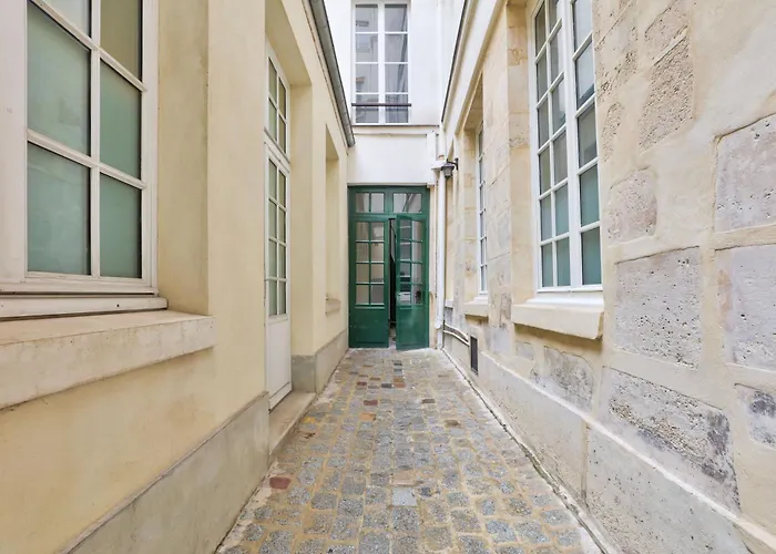 New & Design Studios In The Heart Of Le Marais