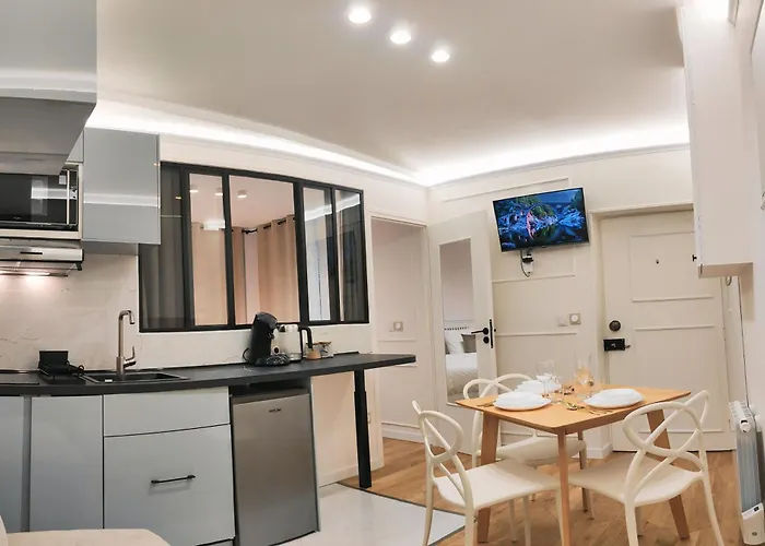 Appartement -Paris Bastille Light