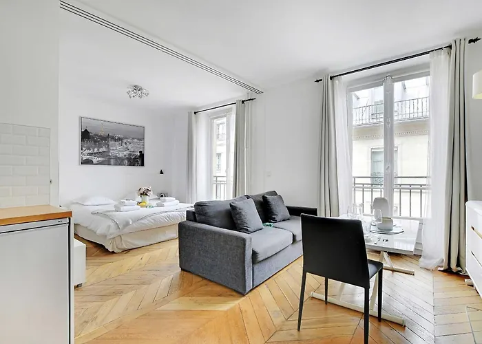 Authentic Apartment - 1Br-2P - Palais Garnier