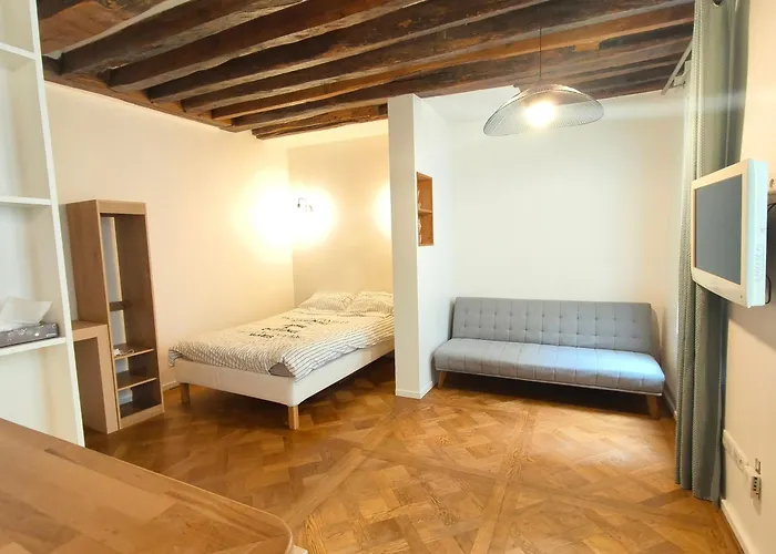 Immersion Parisienne, Appartement Au Centre Paris