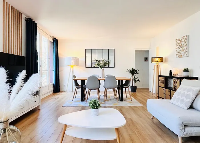 Myjolieparishome - King Size Bed, Ac Living Room, Balcony