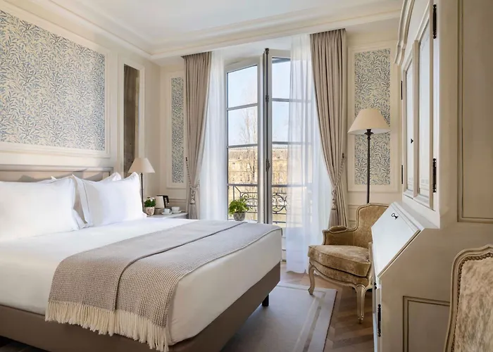 Hotel Du Quai Voltaire