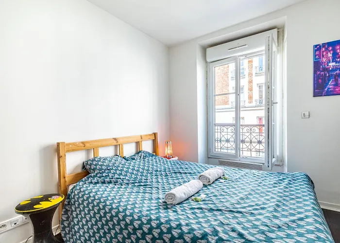 Guestready - Charming Canal St-Martin Retreat