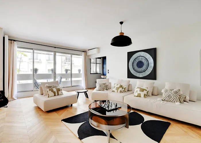 Magnifique Appartement 140 M2 Avec Terrasse - Bail Mobilite