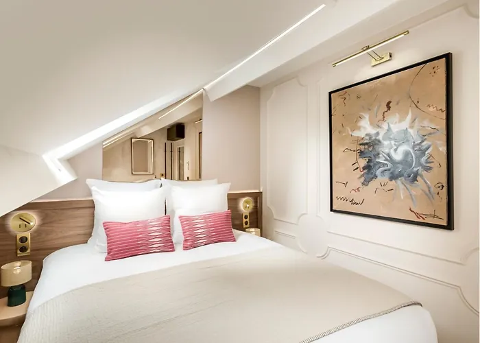 Merveil - Luxury Suite - Champs Elysees - St Cyr I