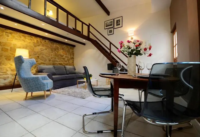 Short Stay Group Temple Serviced Apartments Paris