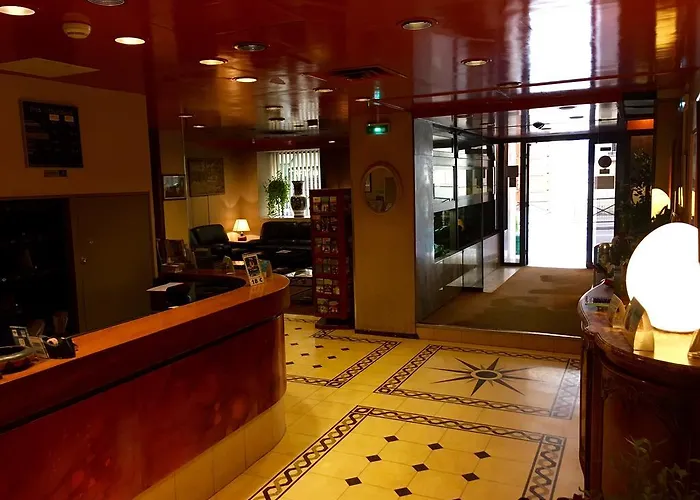 Hotel Caravelle
