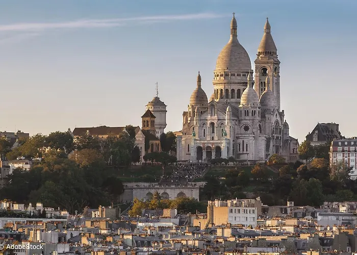 Abbesses Montmartre Apartment