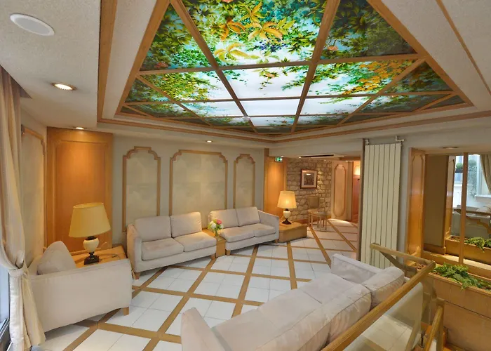 Hotel Renoir Montparnasse