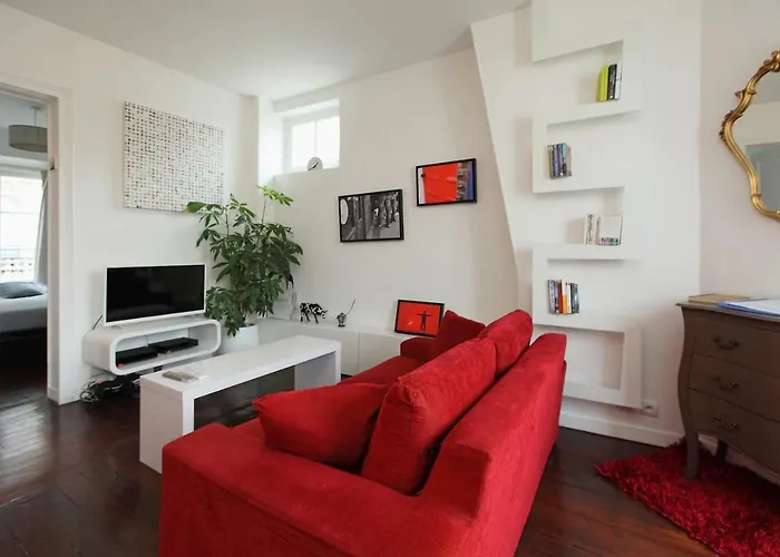 Artistic & Authentic Parisian Flat
