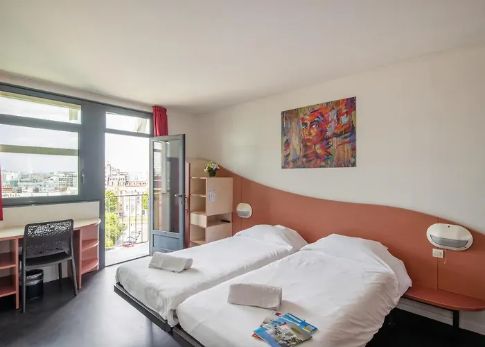 Hotel Cis Paris Maurice Ravel