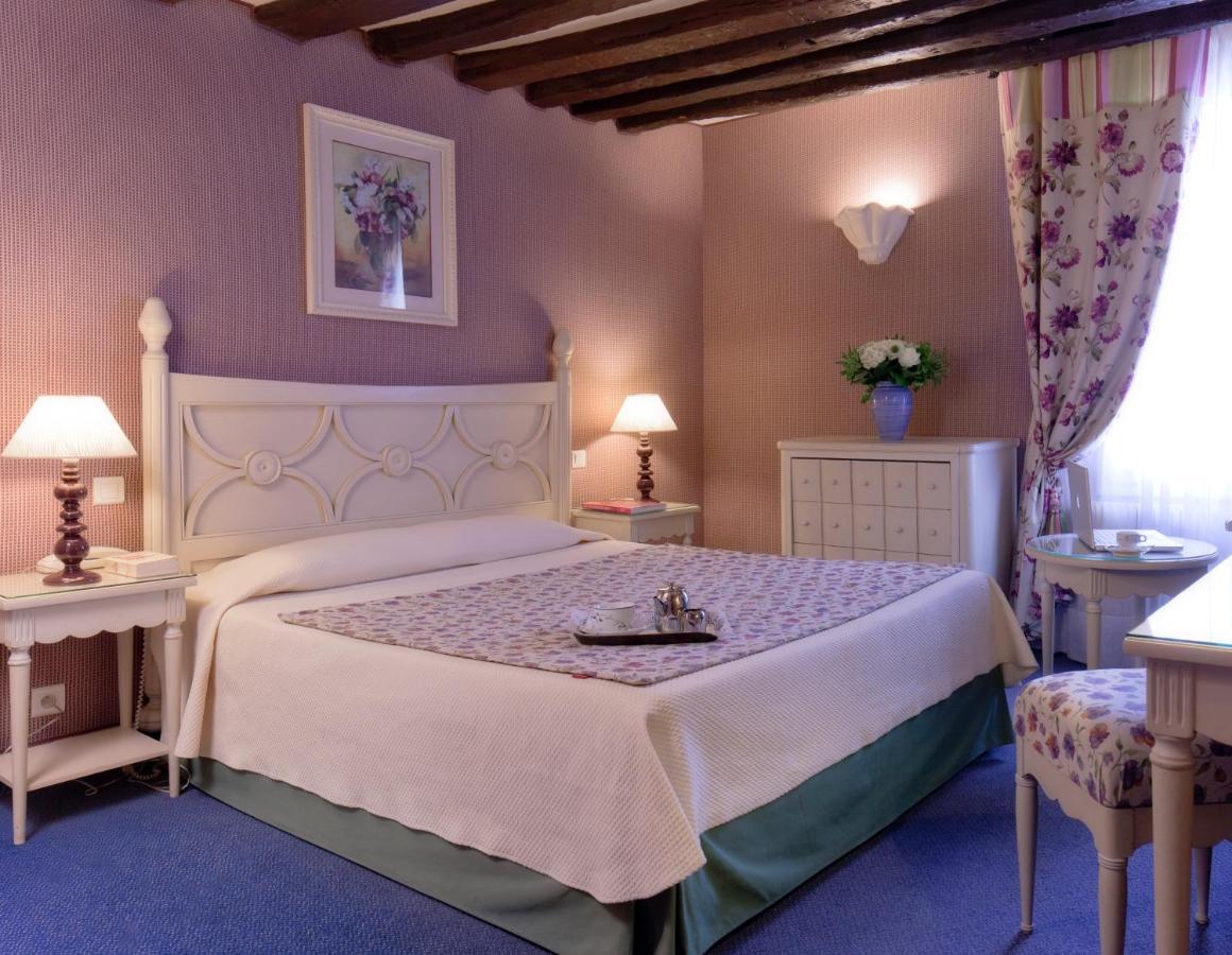 Beaubourg Hotel 3*