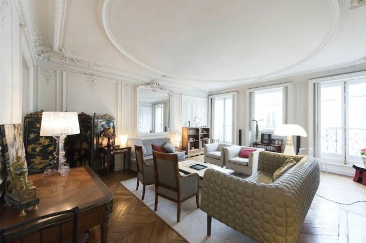Charming Haussmannian Appartement *