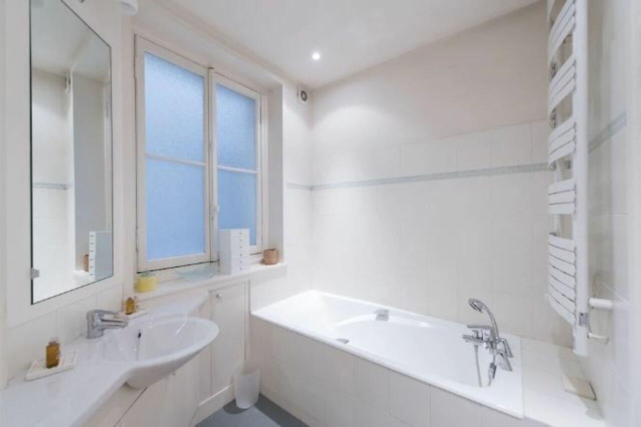 Charming Haussmannian Appartement *