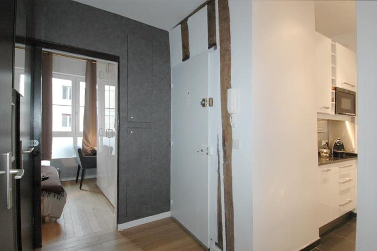 Apartment Holidaysinparis-bourg Tibourg Ii Paris