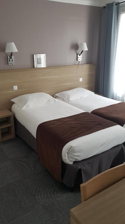 Hotel Cosmos 2*