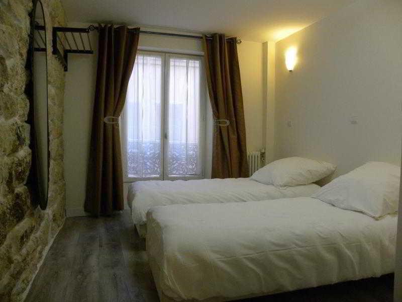 Grand De Clermont 2* Paris