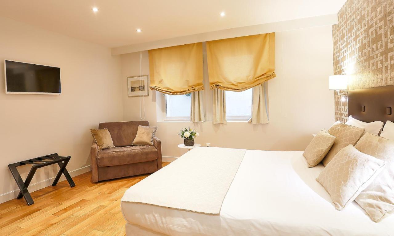 Apartment Du Louvre St Honore Paris