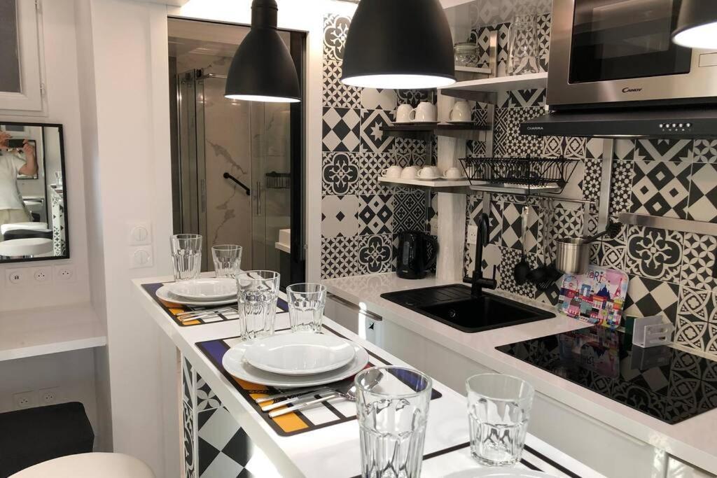 Appartement Rousselet Quartier Bon Marché Viième *