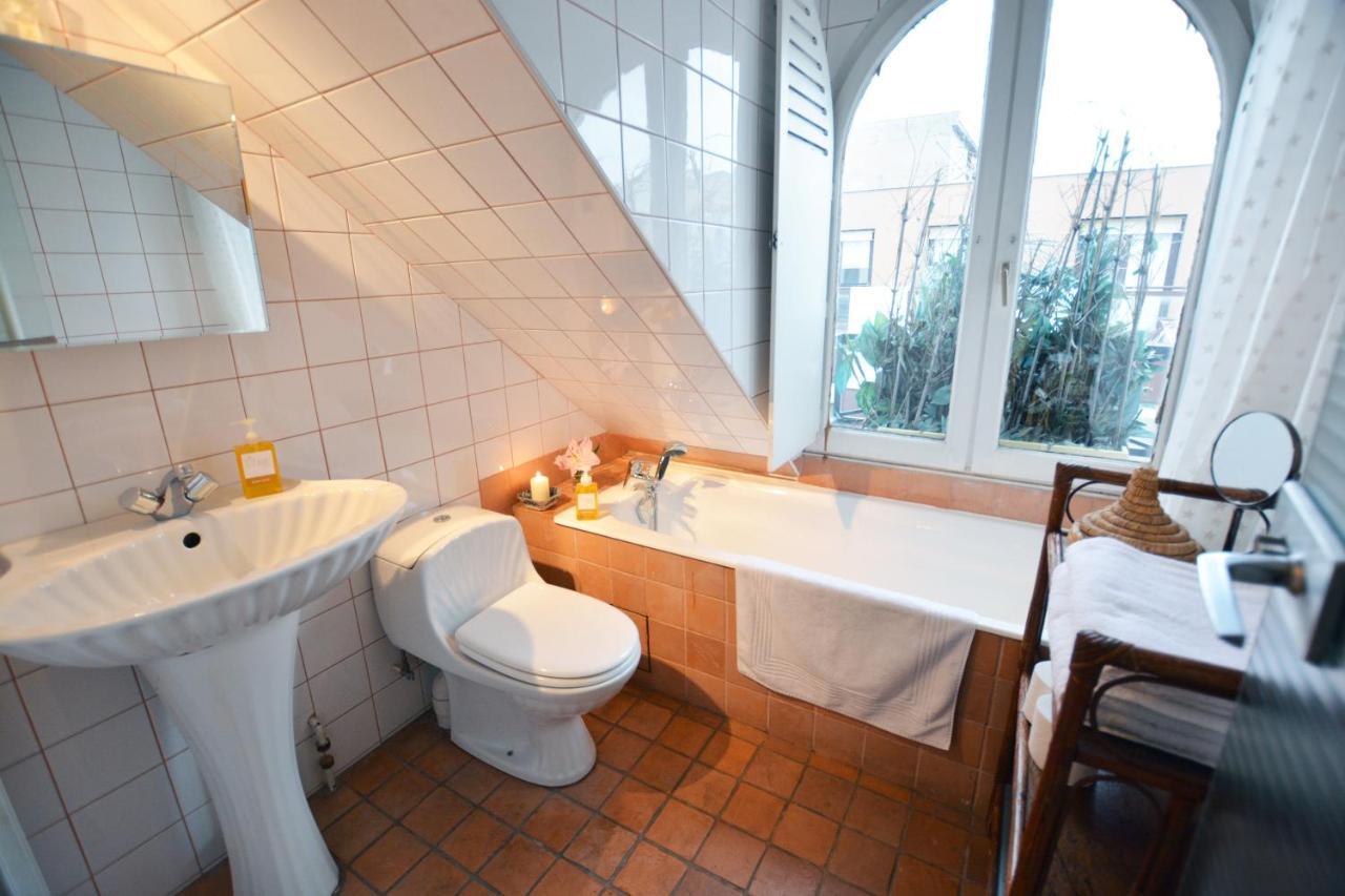 Charming Near Louvre Apartment *