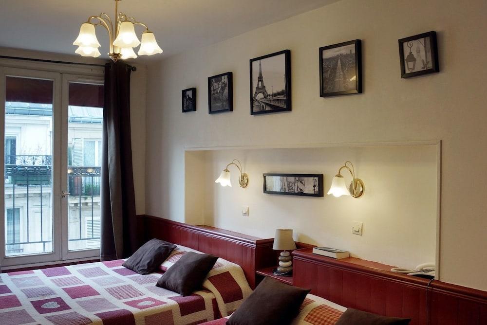 Hotel Apollo Opera 3*