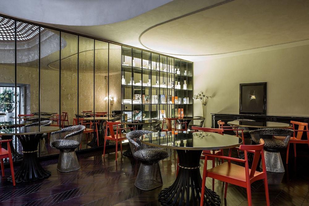 Du Rond-point Des Champs-elysees - Esprit De France 4*