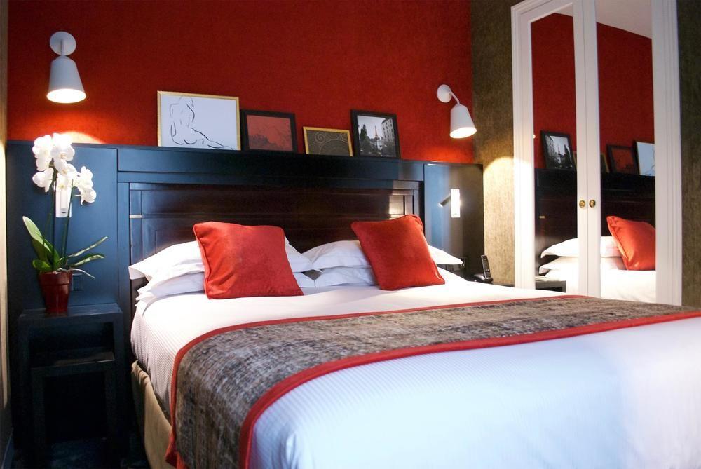De Neuville Arc De Triomphe Hotel Paris
