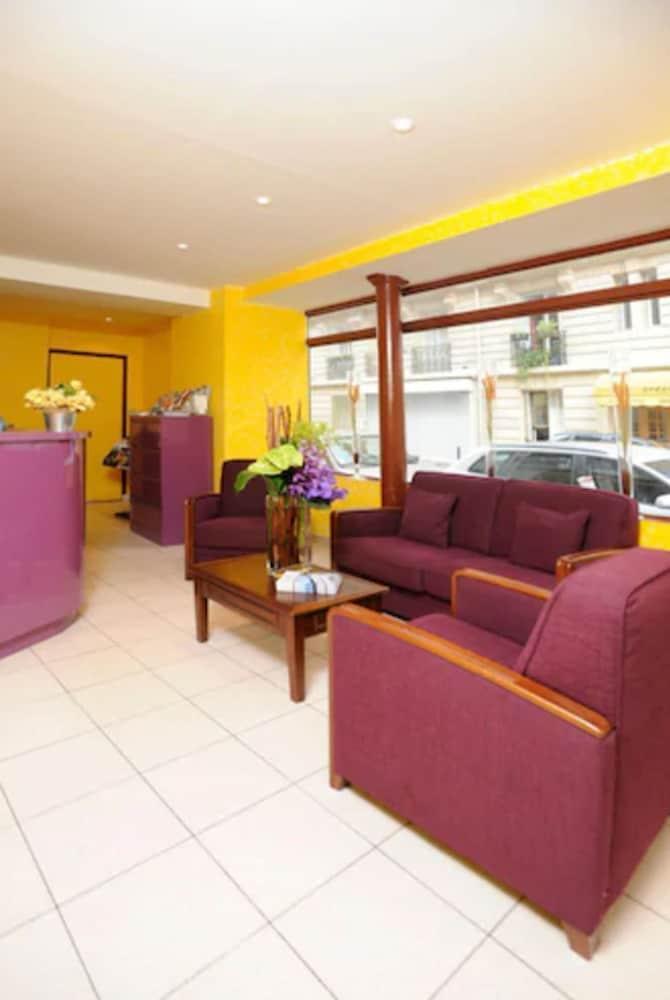 Hotel Printania Porte De Versailles 2*