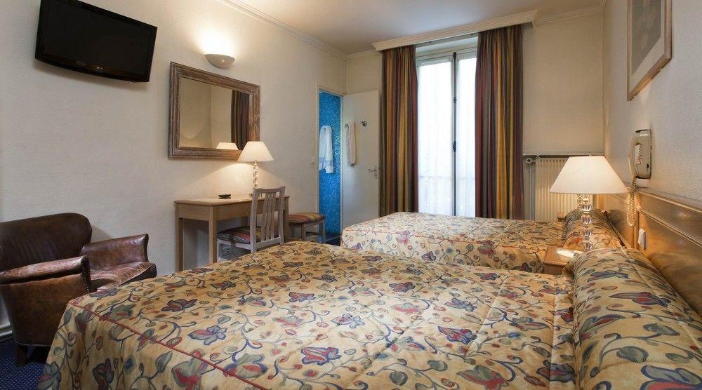 Hotel De Suez 3*