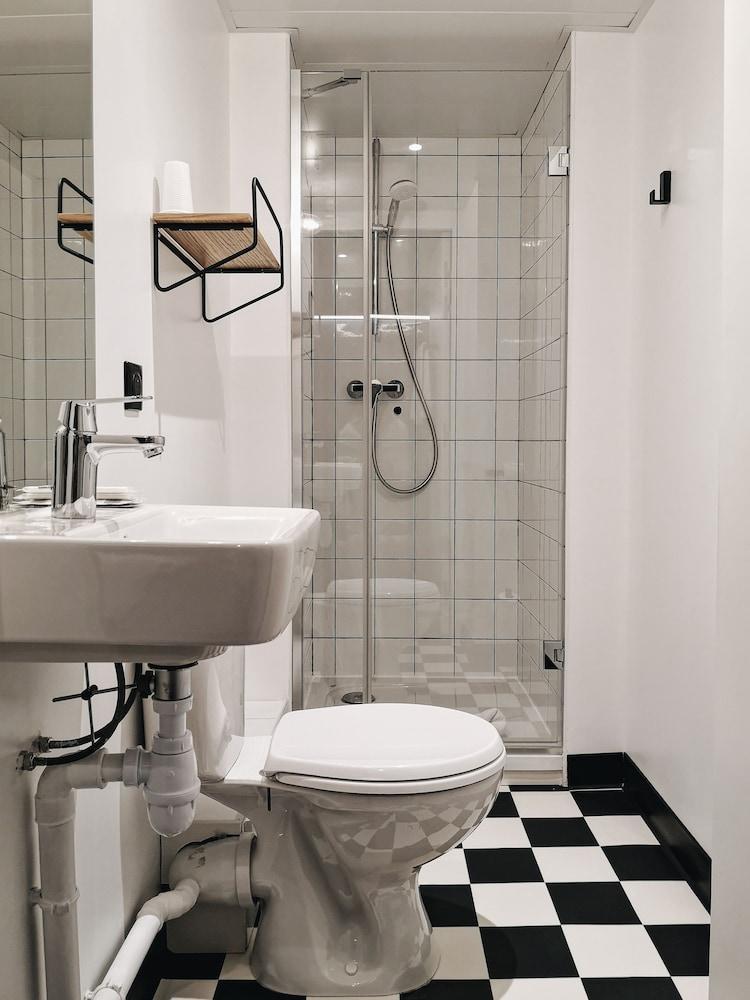 Hotel Ibis Styles Gare De L'est Magenta 3*