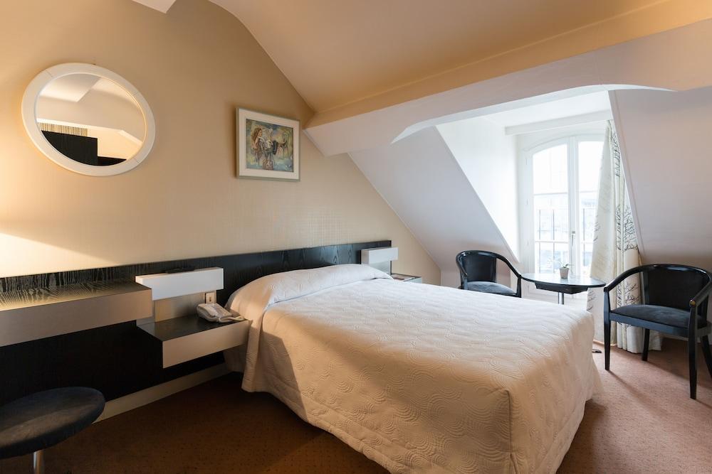 Alison Hotel Paris
