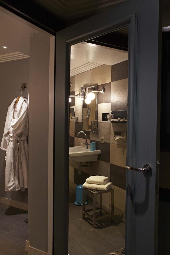 Therese Hotel Paris