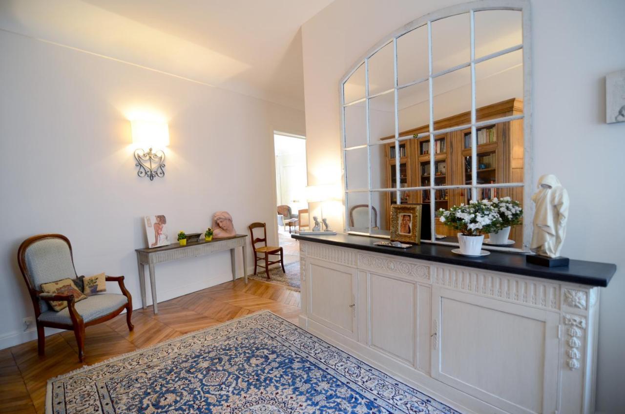 Champs Elysees Apartment Paris