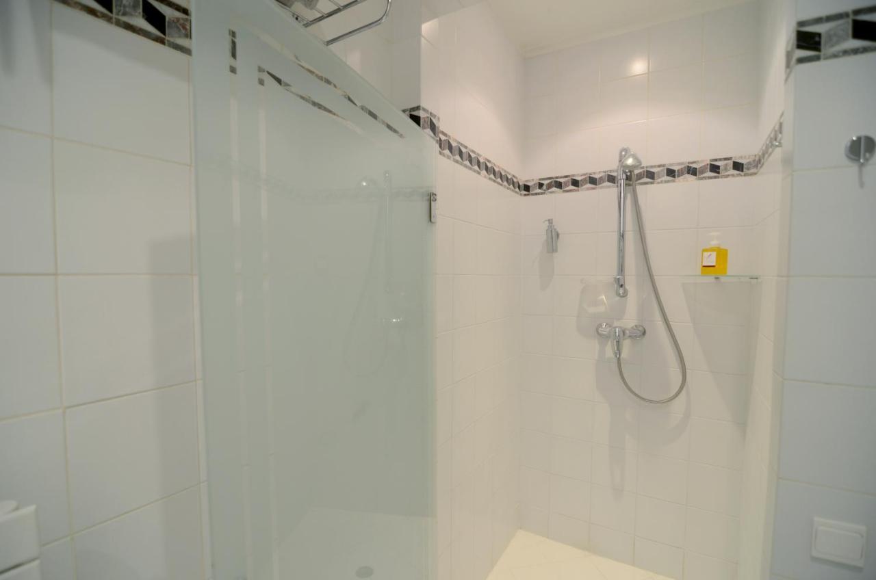 Champs Elysees Apartment Paris