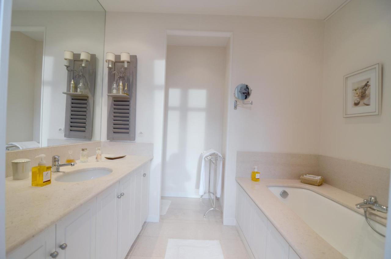Champs Elysees Apartment
