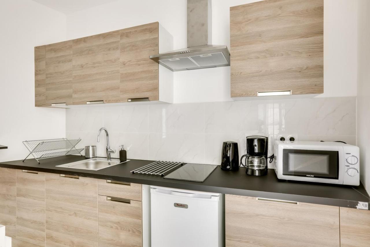 Upper Class Nearby Francois Mitterrand Library Apartment Paris