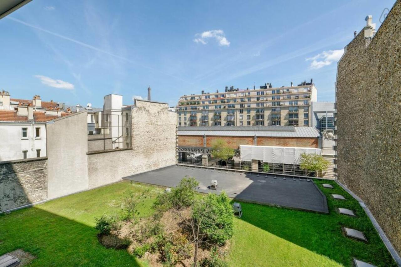 Beautiful 1 Bedroom Near Eiffel Tower Apartment *