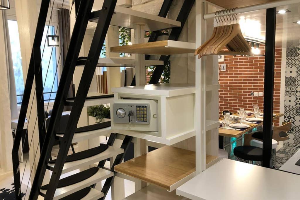 Appartement Loft Nazareth Quartier Du Marais Paris
