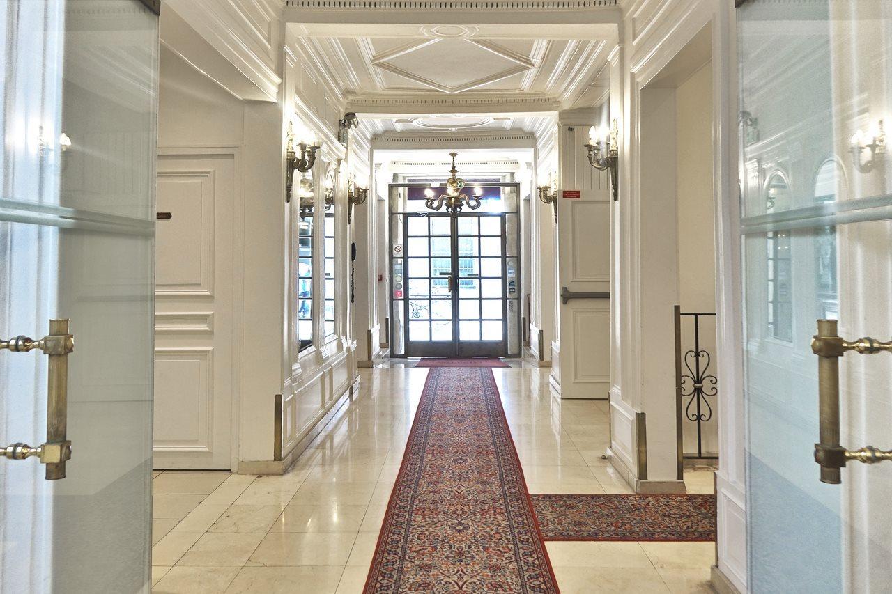 Hotel Touring Opera 3*
