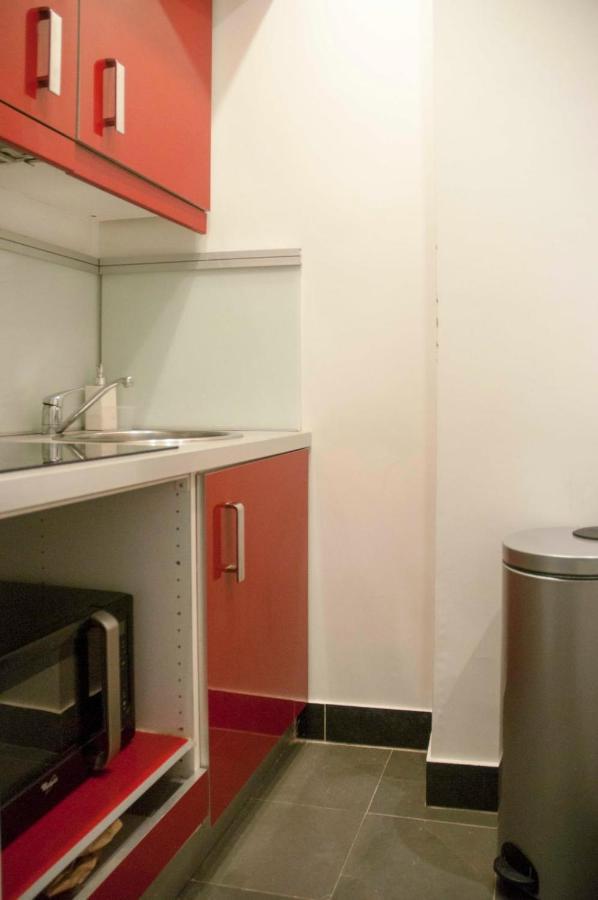 Charming Batignolles Neighborhood Apartment *