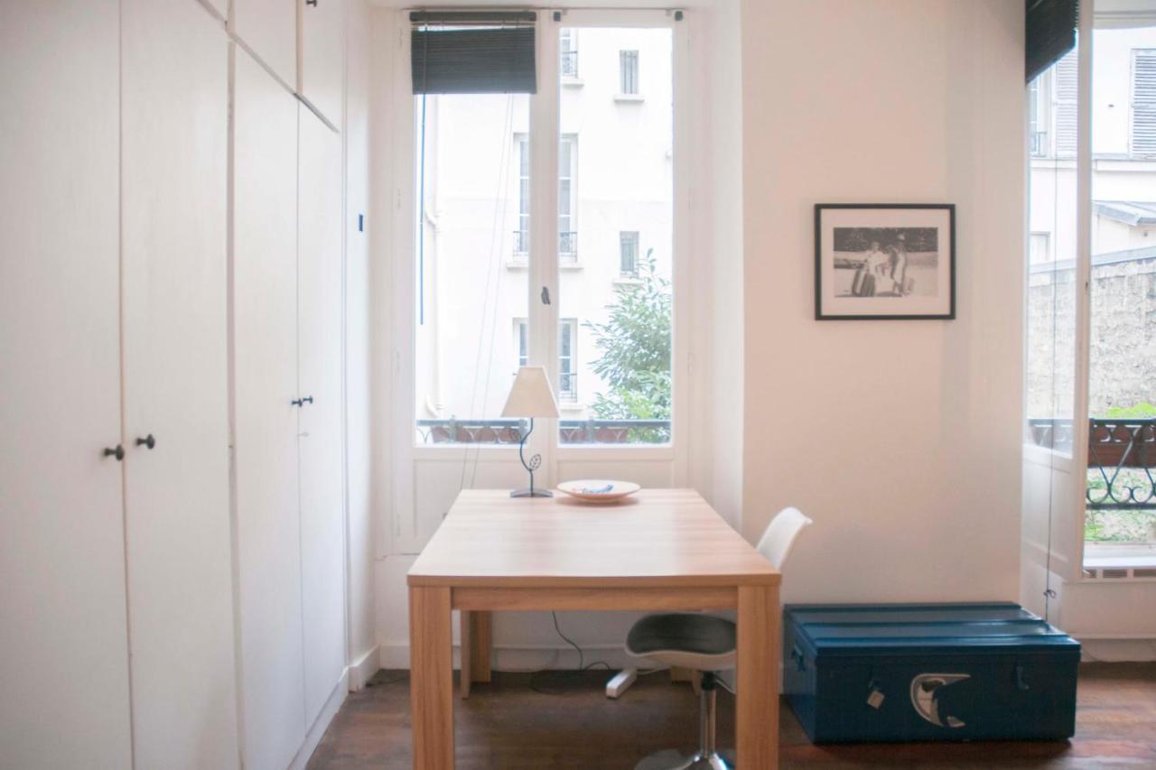 Apartment Charming Batignolles Neighborhood Paris