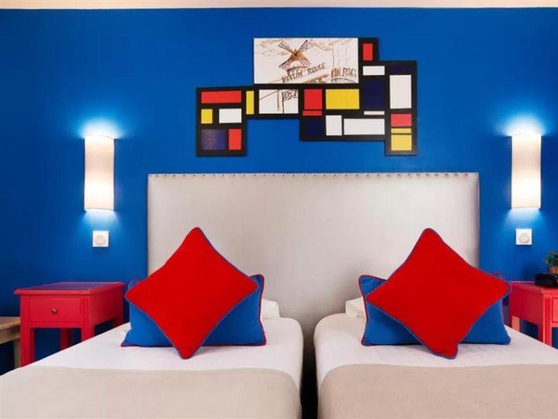 Hotel Du Mont Dore Batignolles 3*