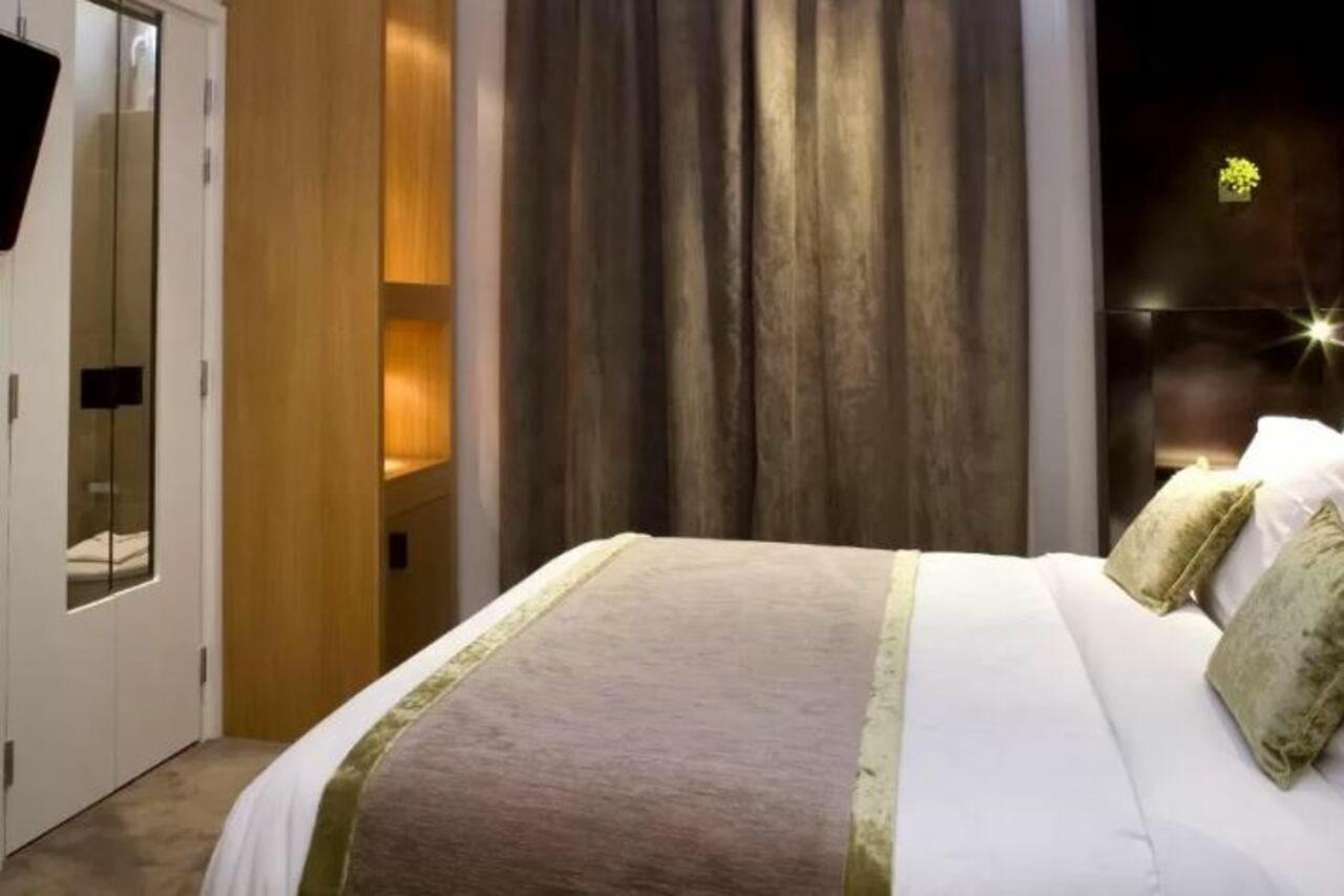 Marceau Champs-elysees Hotel