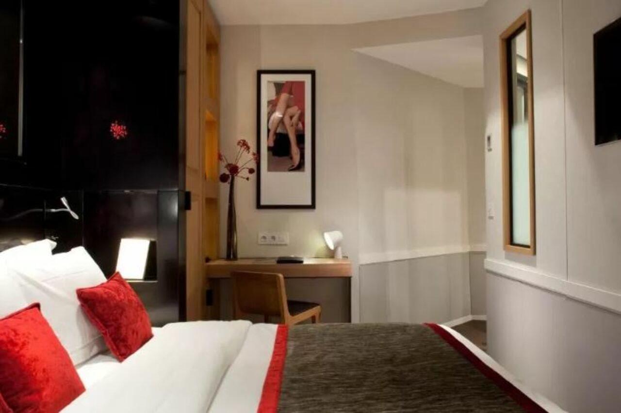 Marceau Champs-elysees Hotel 3*